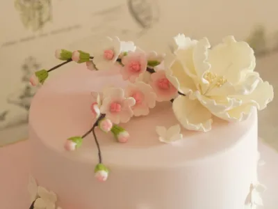 Custom Cakes